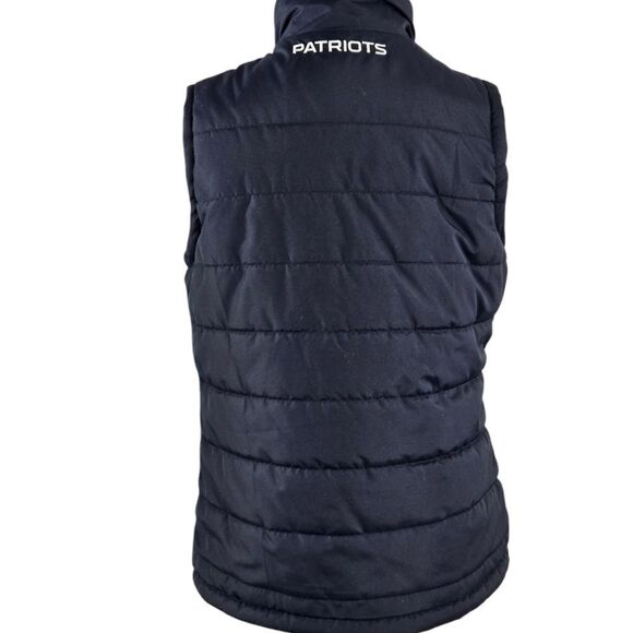 NFL New England Patriots Blue and Red Reversible Puffer and Fleece Vest - Picture 3 of 10
